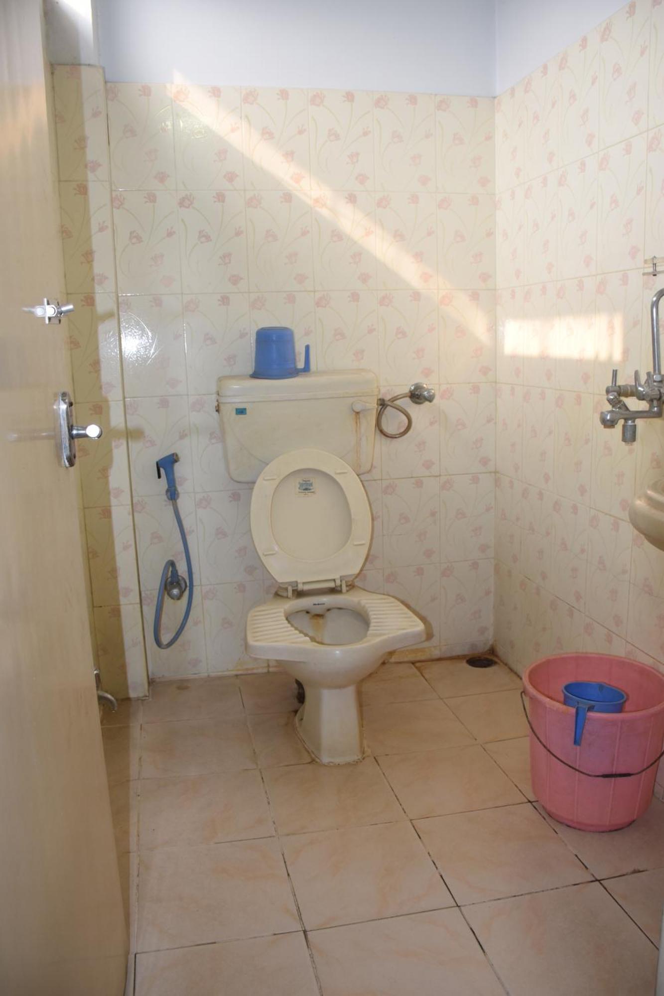 Starline Hotel Agartala Dış mekan fotoğraf